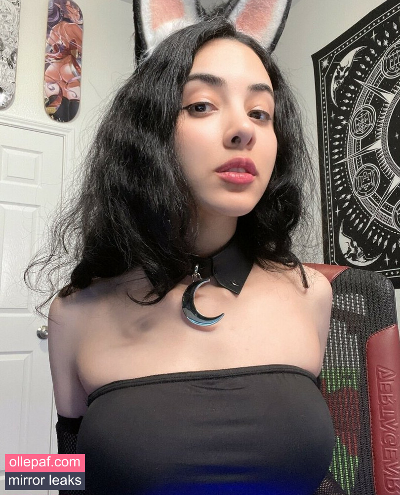 Swimsuit Succubus Nude Leaks OnlyFans - Fapello