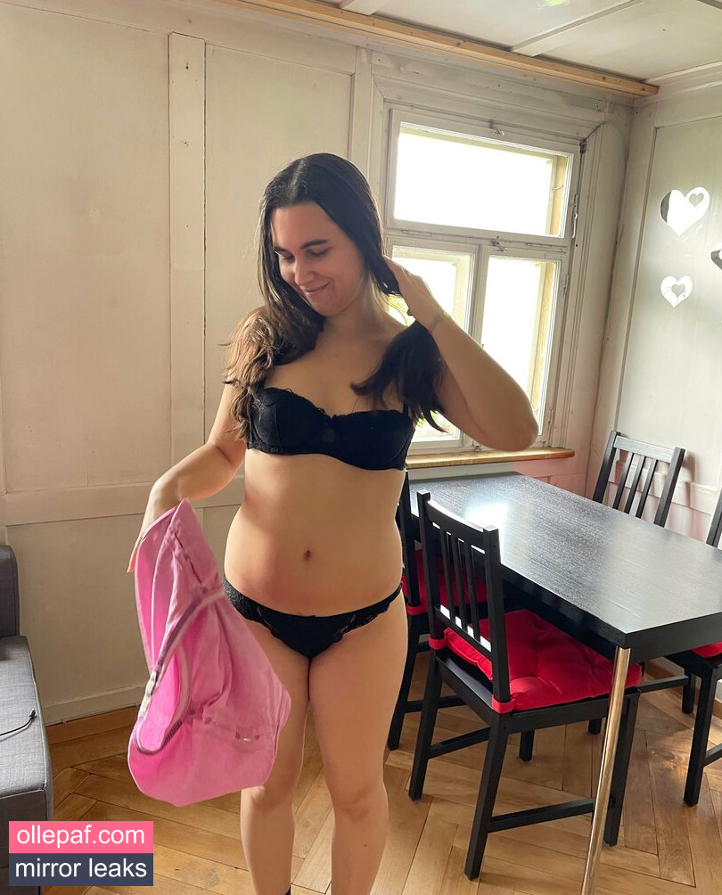 Latest Leaks swiss-girl-vanessa Nude #23 - Fapello
