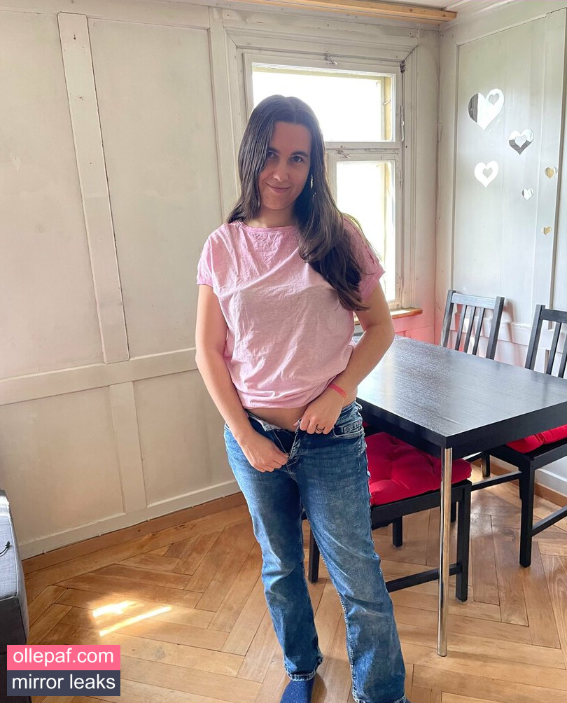 Latest Leaks swiss-girl-vanessa Nude #32 - Fapello