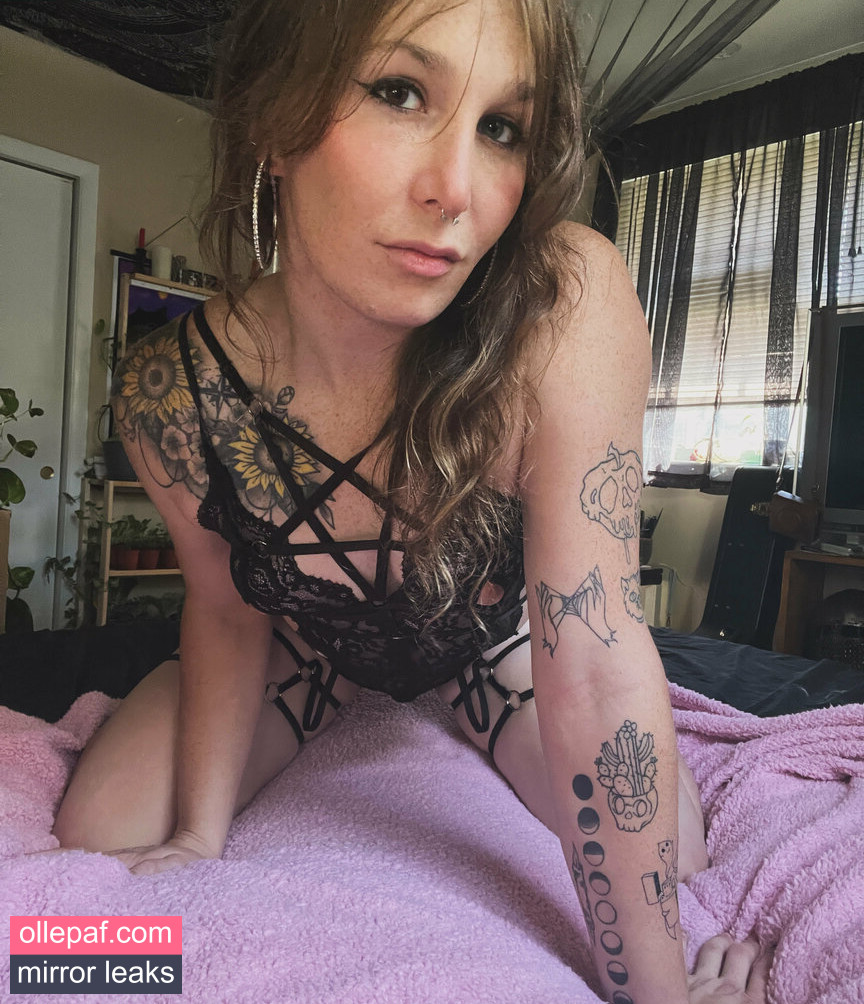 Latest Leaks swordgirlriley Nude #37 - Fapello