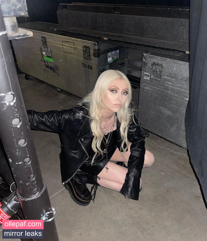Latest Leaks Taylor Momsen Nude #1010 - Fapello