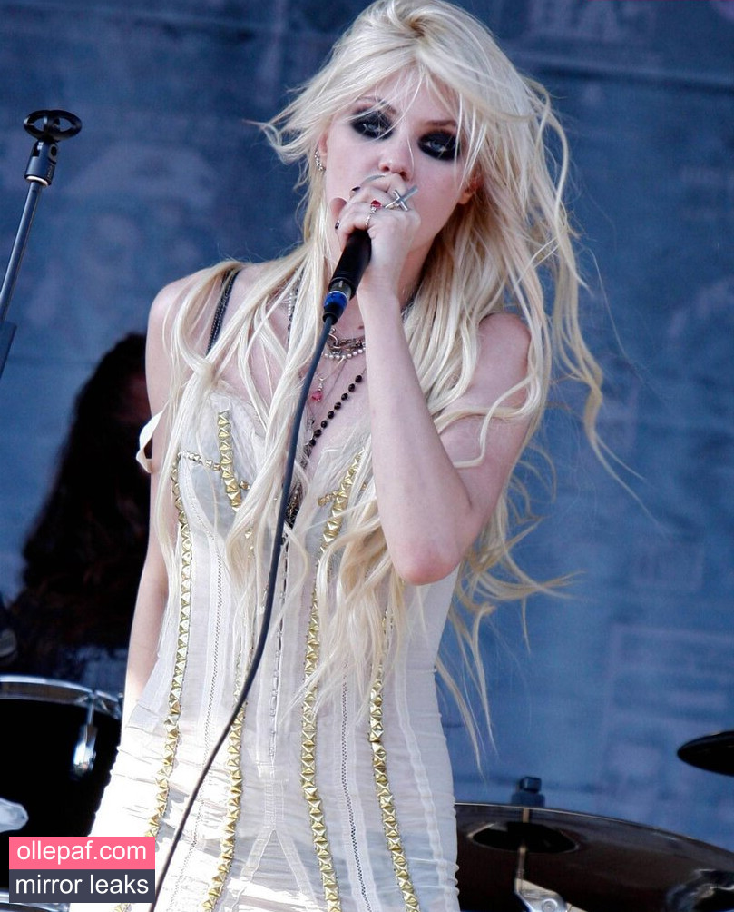 Latest Leaks Taylor Momsen Nude #208 - Fapello