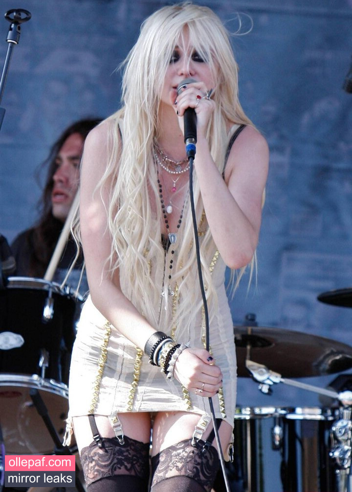 Latest Leaks Taylor Momsen Nude #211 - Fapello
