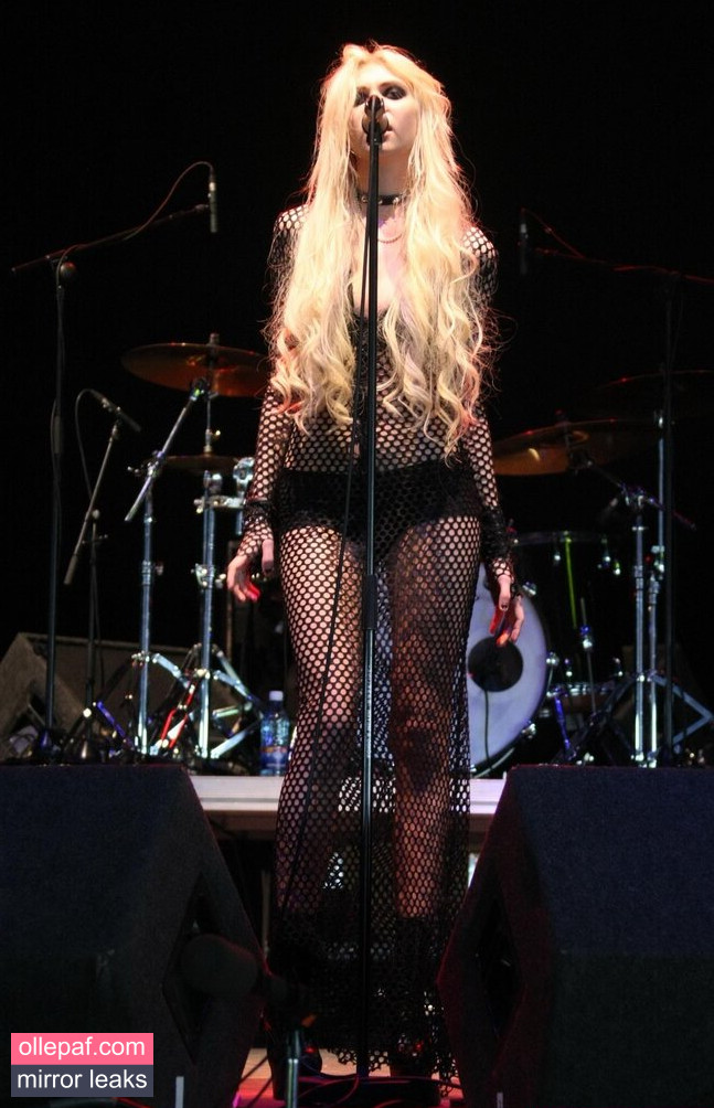 Latest Leaks Taylor Momsen Nude #244 - Fapello