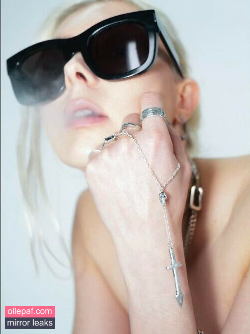 Latest Leaks Taylor Momsen Nude #33 - Fapello
