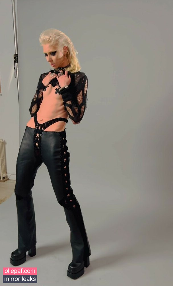 Latest Leaks Taylor Momsen Nude #887 - Fapello
