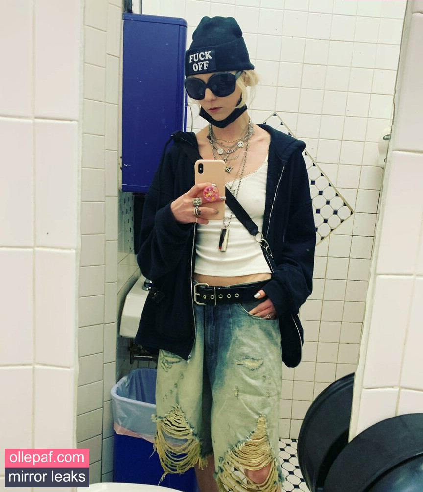 Latest Leaks Taylor Momsen Nude #970 - Fapello