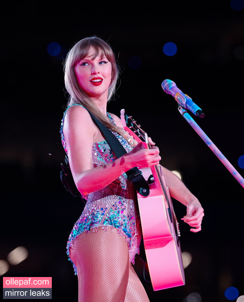 Latest Leaks Taylor Swift Nude #1368 - Fapello