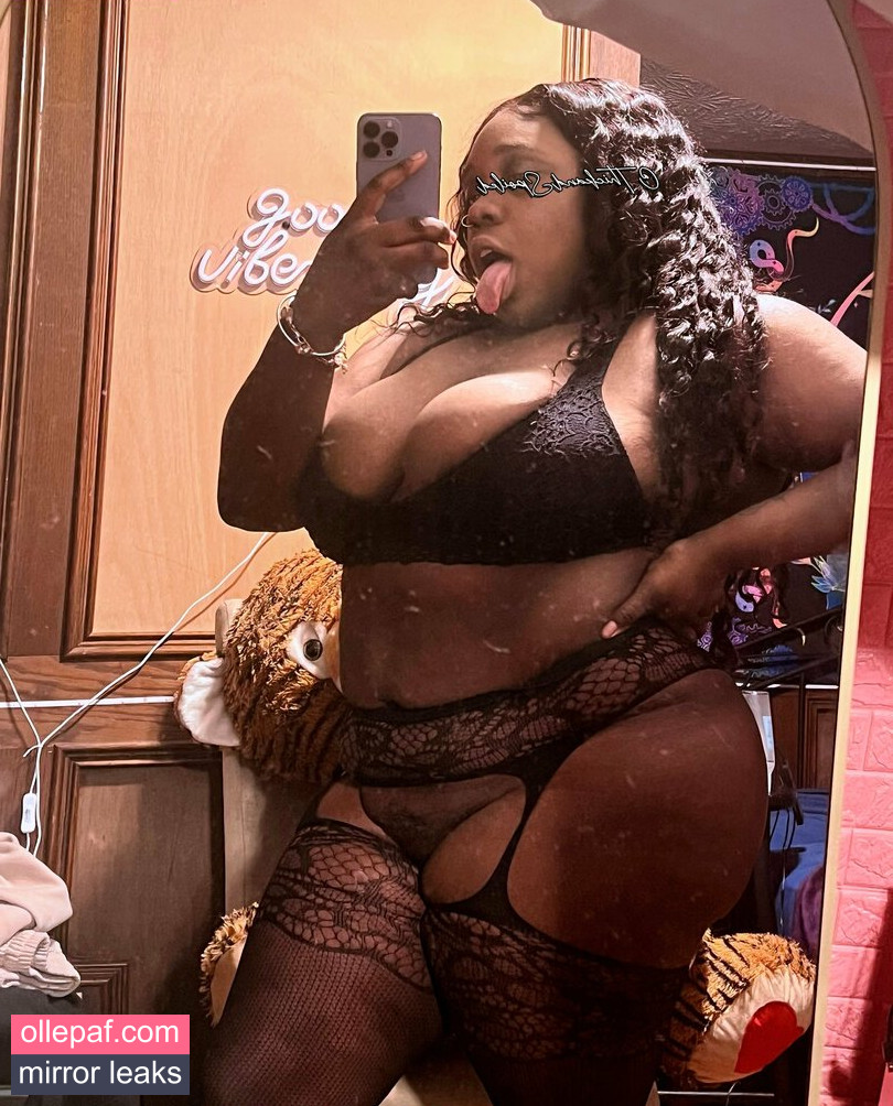 thick_spoiled Nude Leaks OnlyFans - Fapello