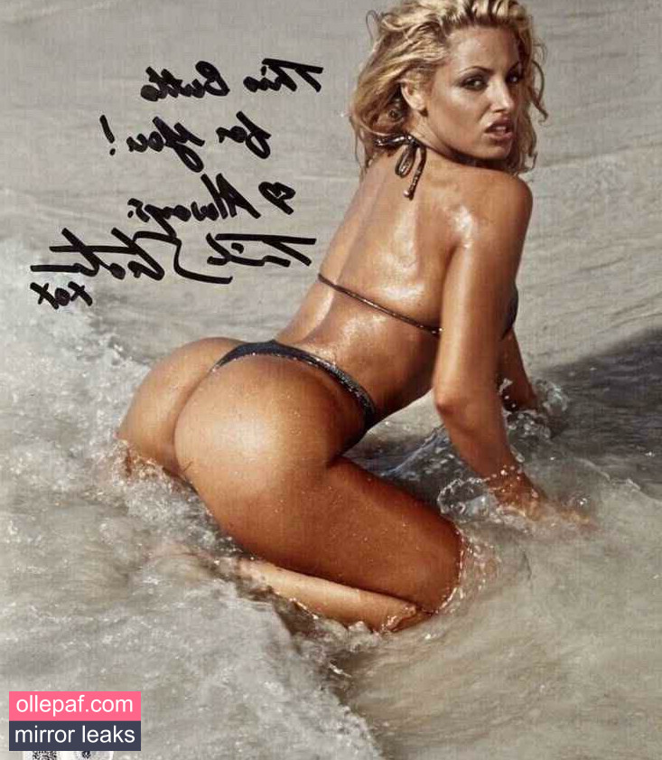 Trish Stratus Nude Leaks OnlyFans #165 - Fapello