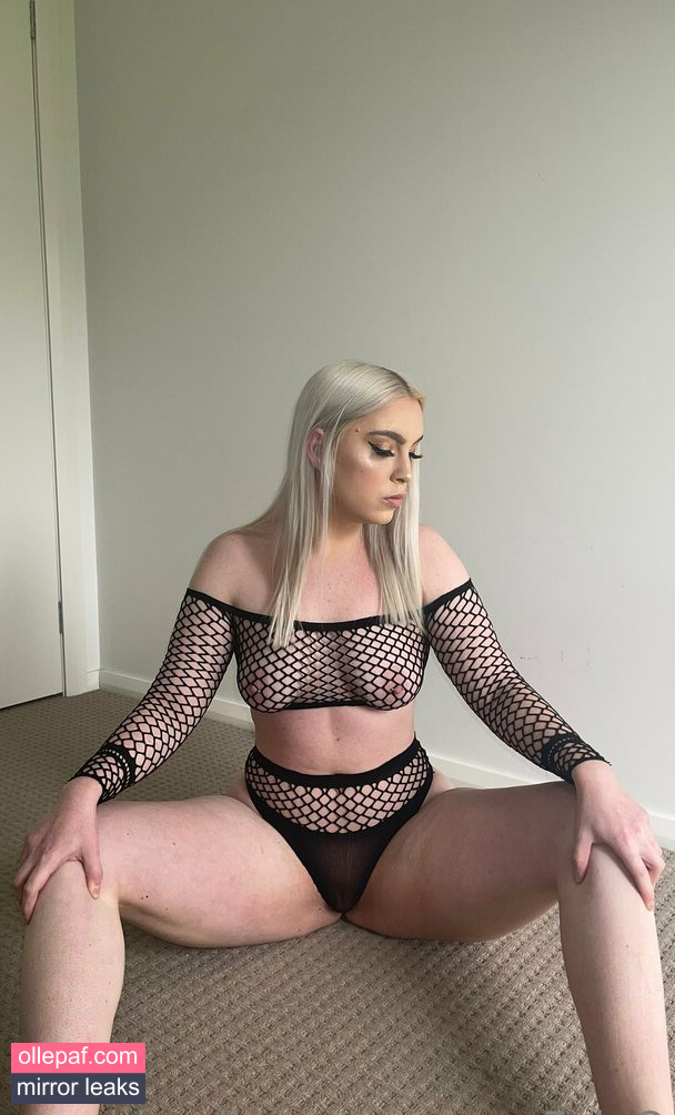 Latest Leaks tynnillerobinson Nude #464 - Fapello