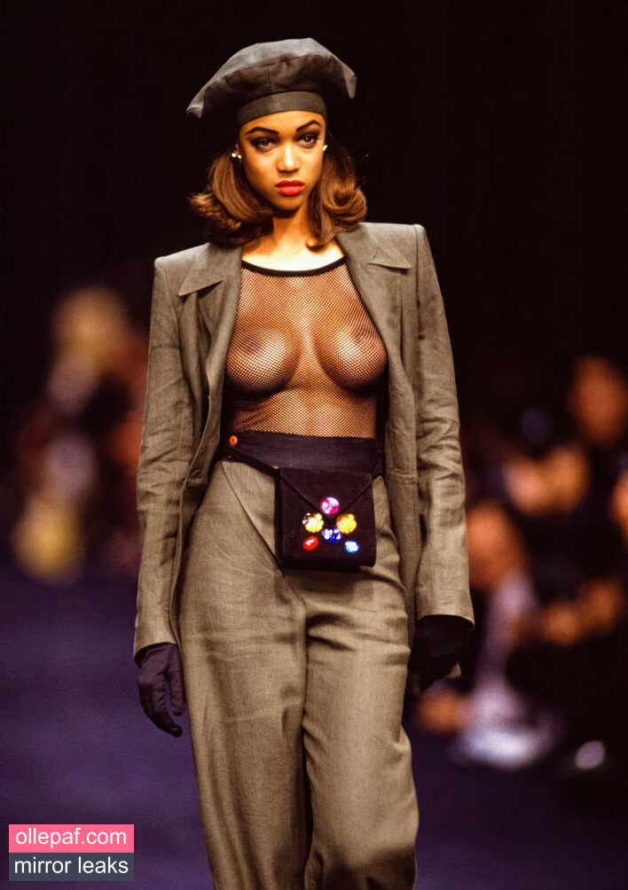 Latest Leaks Tyra Banks Nude #200 - Fapello