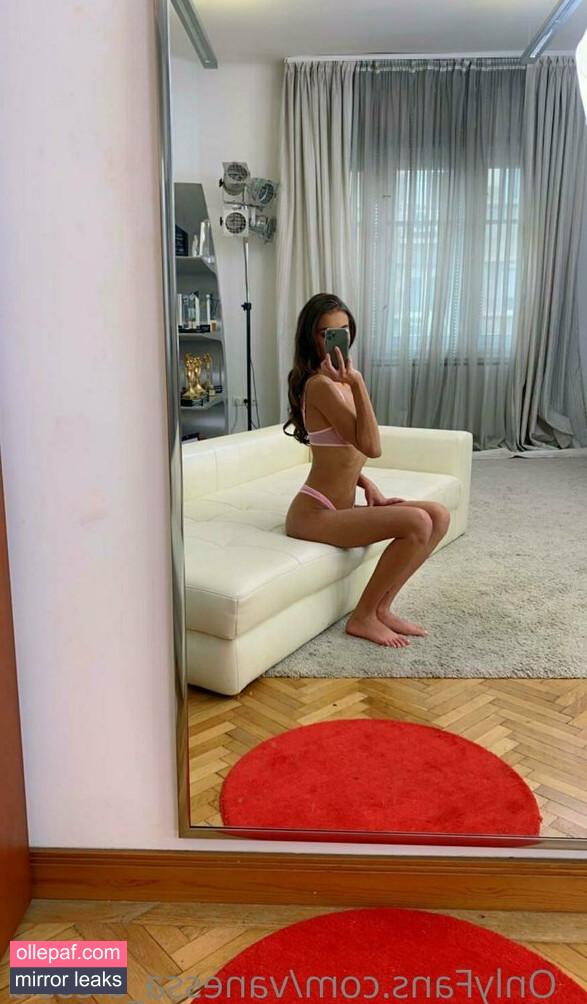 Latest Leaks Vanessa Alessia Nude #415 - Fapello