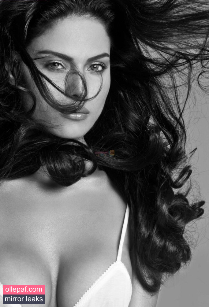 Latest Leaks Veena Malik Nude #17 - Fapello