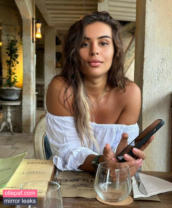 vi.vaaaaa Nude Leaks OnlyFans - Fapello