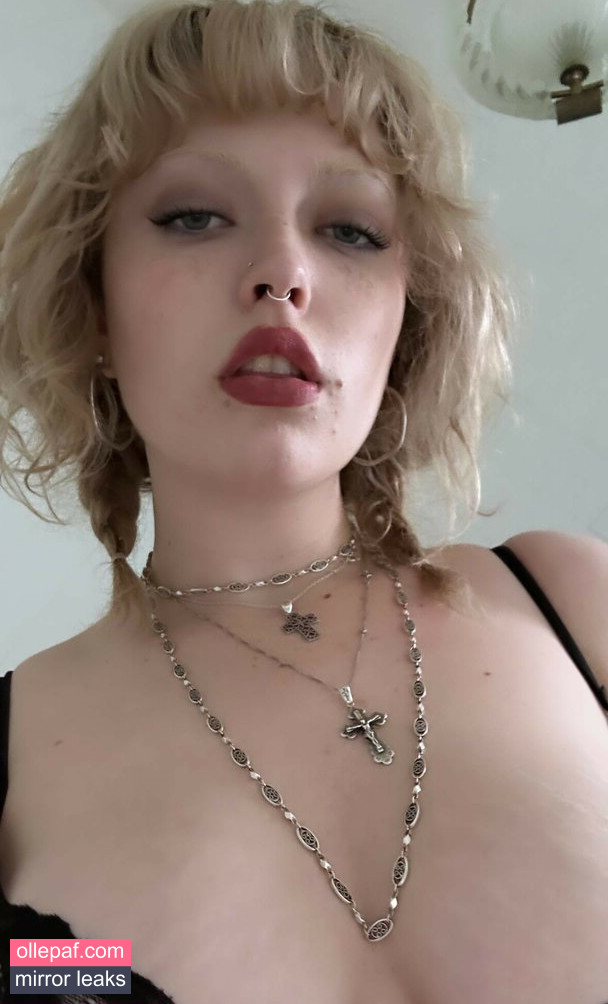 Violet Grohl Nude Leaks OnlyFans #24 - Fapello