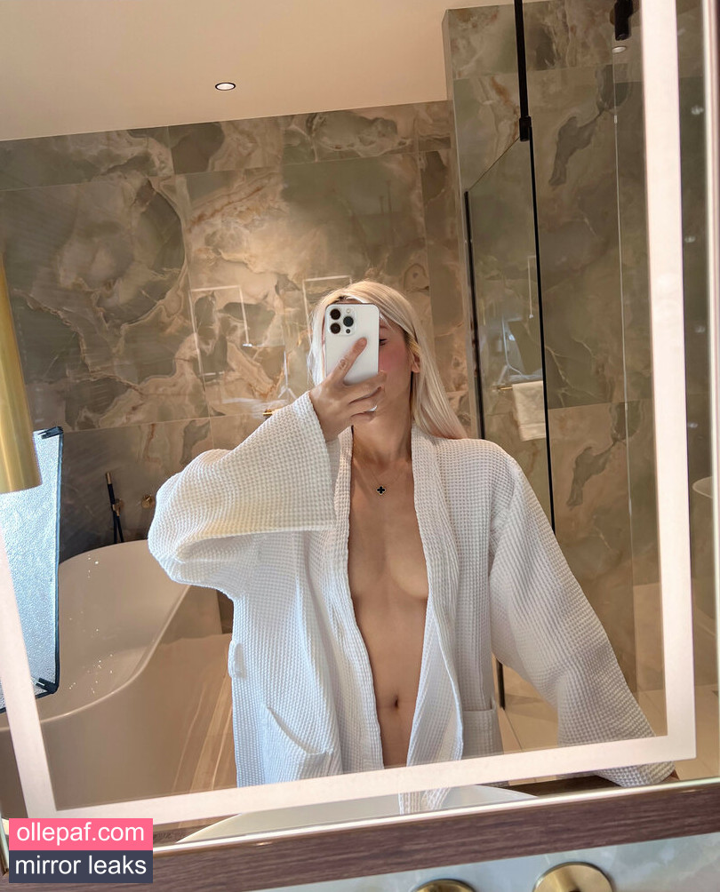 Latest Leaks Vyvan Le Nude #12 - Fapello