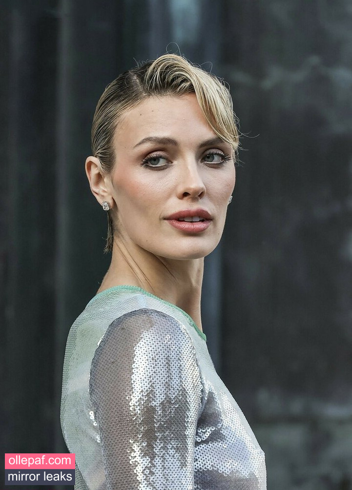 Latest Leaks Wallis Day Nude #130 - Fapello