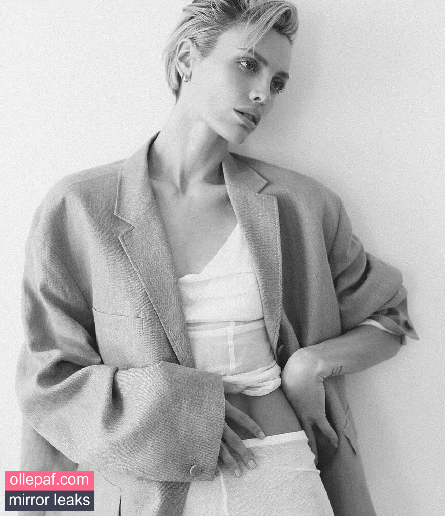 Latest Leaks Wallis Day Nude #3 - Fapello