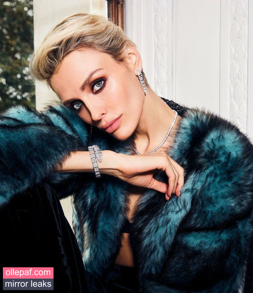 Wallis Day Nude Leaks OnlyFans #9 - Fapello