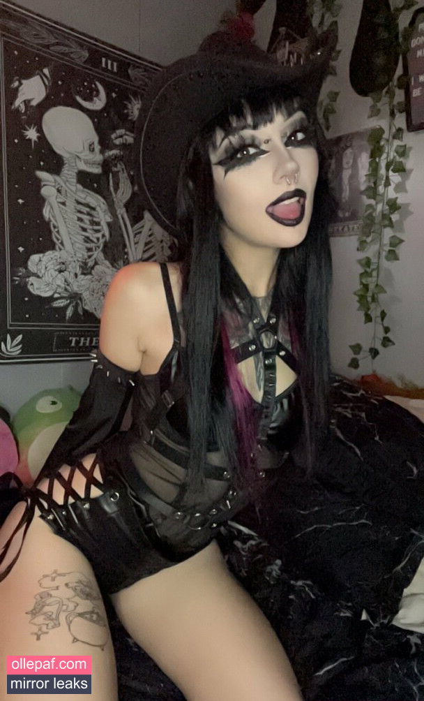 Latest Leaks xxgothdollyxx Nude #39 - Fapello