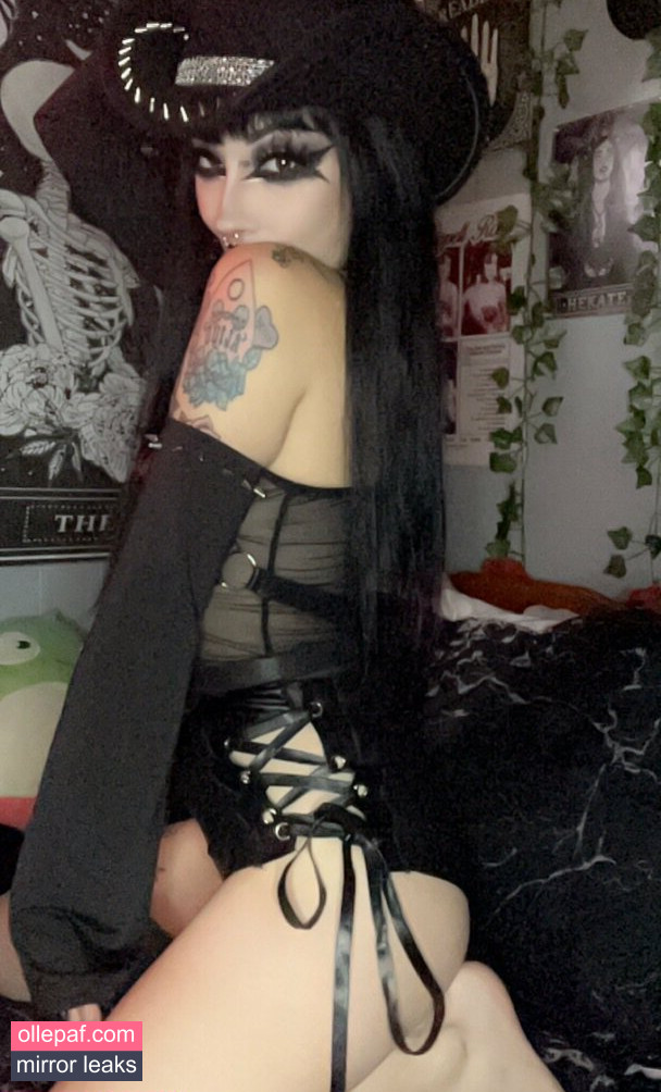 Latest Leaks xxgothdollyxx Nude #42 - Fapello