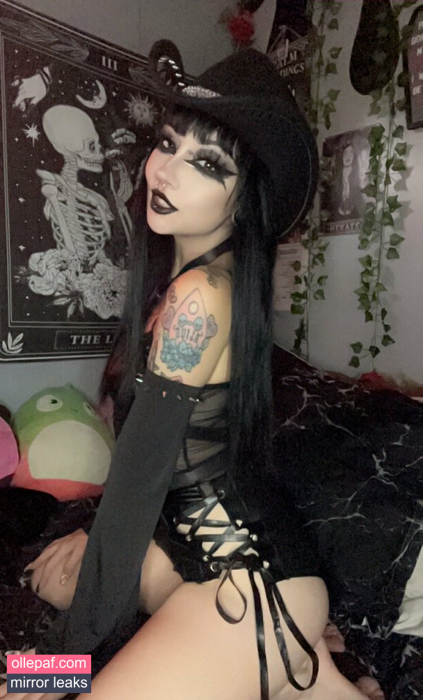 Latest Leaks xxgothdollyxx Nude #44 - Fapello