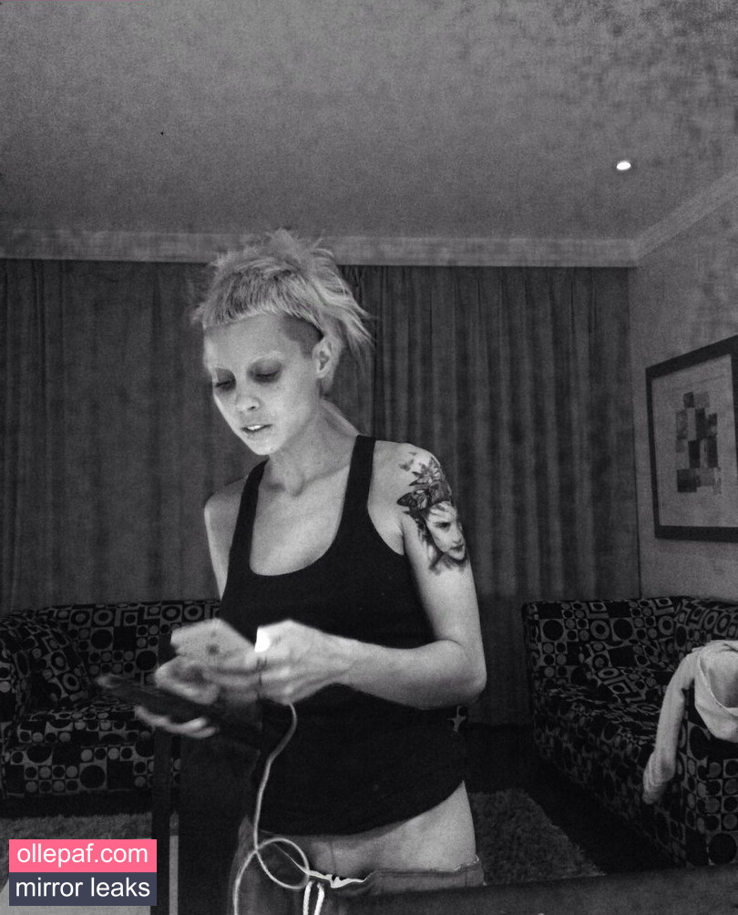 Latest Leaks Yolandi Visser Nude #17 - Fapello