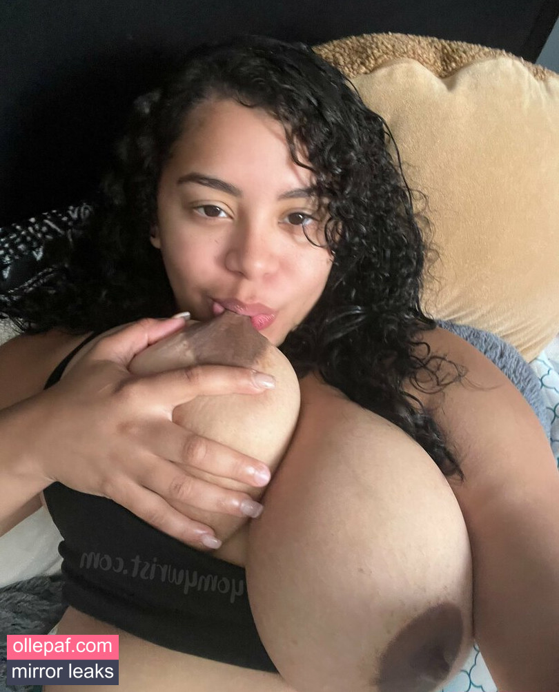 Latest Leaks Yomyjuggs Nude #31 - Fapello