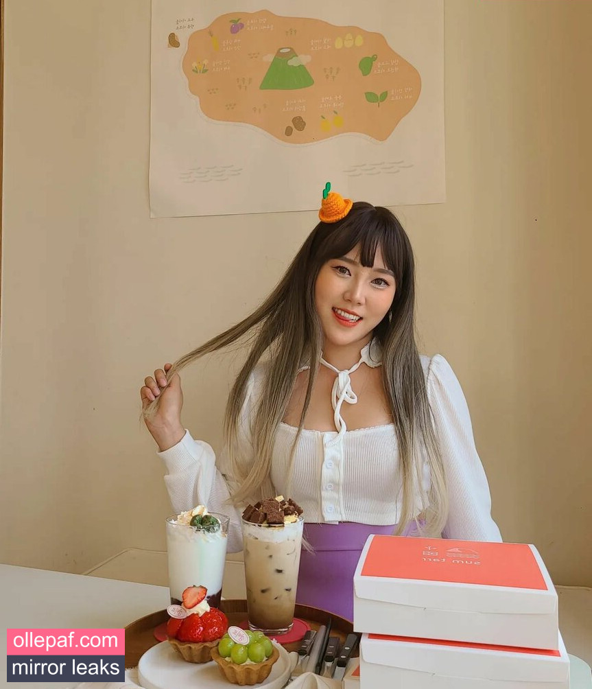 Latest Leaks Yuggie_TV Nude #376 - Fapello