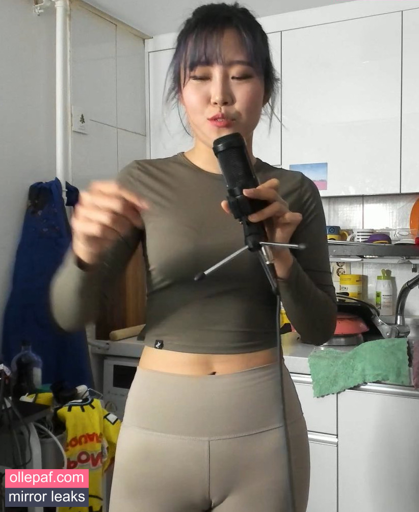 Latest Leaks Yuggie_TV Nude #432 - Fapello
