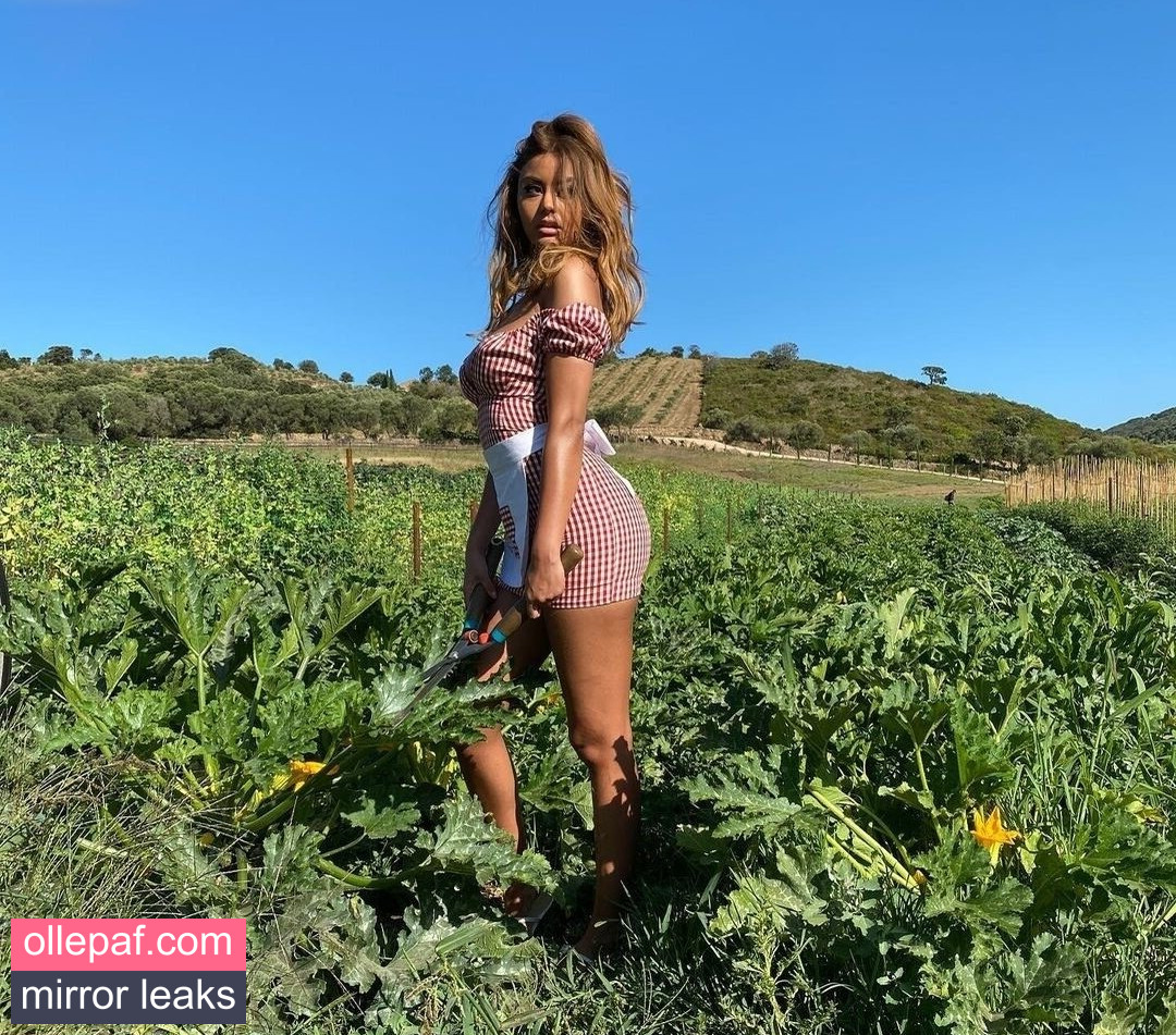Latest Leaks Zahia Dehar Nude #39 - Fapello