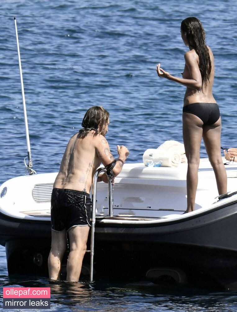 Latest Leaks Zoe Saldana Nude #637 - Fapello