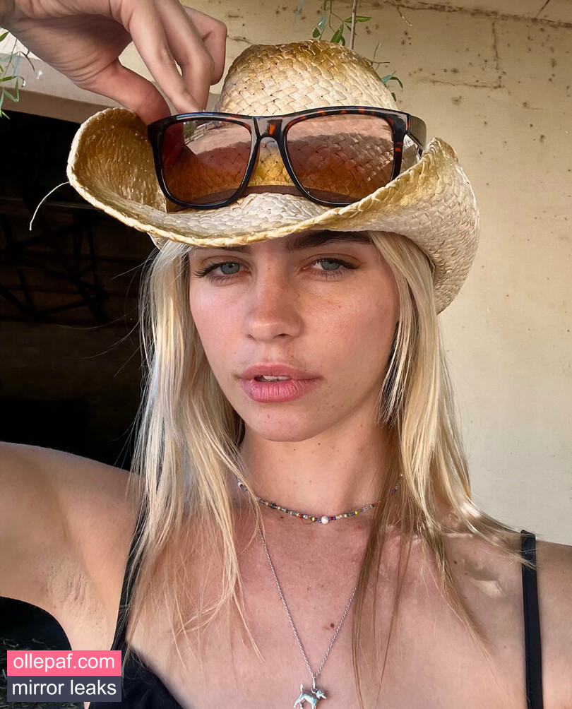 Latest Leaks zoeyrides Nude #16 - Fapello